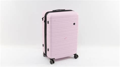 neretour stori suitcase.